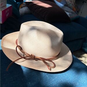 Chamula Classic Breeze Size 60 Women’s Hat NWOT